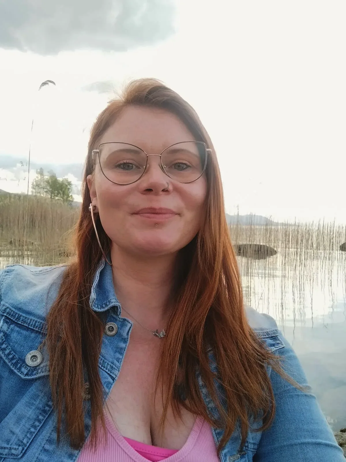 Emilie — sourire doux